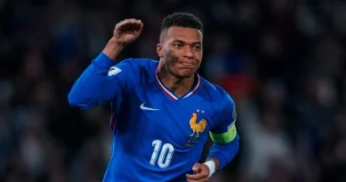 فرنسا ضد أوكرانيا.. كيليان مبابي يدخل التاريخ فى ليلة الصعود للمونديال
