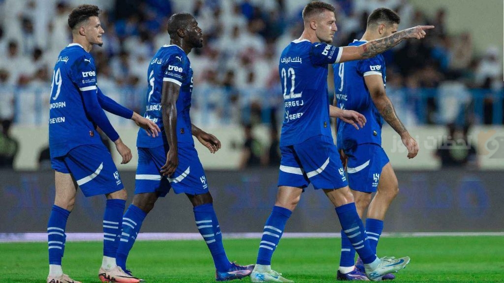 لاعب الهلال السعودي