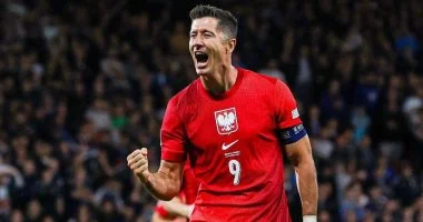 ليفاندوفسكى يعادل رقم ميسي ويرفع قائمة ضحاياه الدولية إلى 39 منتخبا