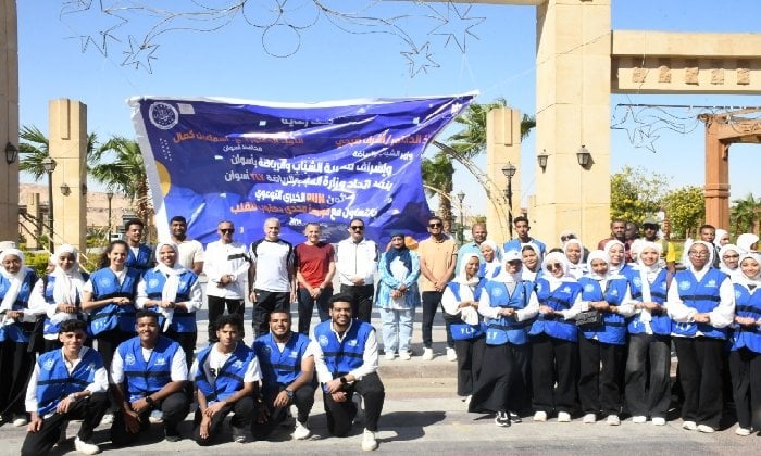 انطلاق ماراثون المشي الخيري بمشاركة 500 شاب وبدعم من مؤسسة مجدي يعقوب بأسوان