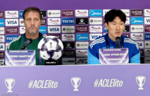 مارتينز: مشاركة خوسيلو وبراهيمي أمام الهلال تخضع للتقييم قبل المباراة