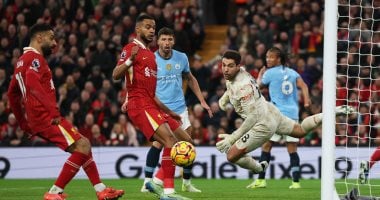 مواعيد مباريات اليوم.. قمة مان سيتي مع ليفربول ورايو فاليكانو أمام الريال