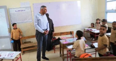 محافظ أسوان يزور المدارس لمتابعة سير العملية التعليمية بصور جديدة