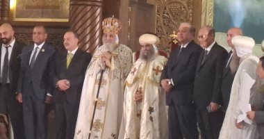 محافظ أسيوط يحضر قداس ترقية الأنبا يوأنس لرتبة مطران بالكاتدرائية المرقسية