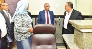 محافظ أسيوط يبحث مع نائب مساعد وزير الخارجية افتتاح مكتب للتصديقات والخدمات القنصلية