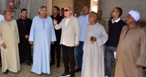 محافظ الأقصر يزور أعمال تجديد المسجد العمري بقرية الأقالتة.