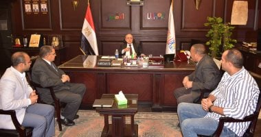 محافظ الأقصر يلتقي رئيس مياه الشرب لبحث تطوير النظام