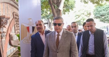 محافظ الإسكندرية يزور أماكن اللجان الانتخابية لتجهيزها لانتخابات النواب المقبلة