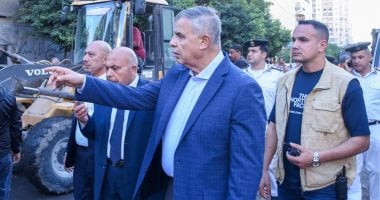 محافظ الإسكندرية يطالب بإزالة الحواجز الخرسانية من مدخل شارع الفلكي