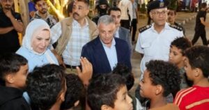 محافظ الإسماعيلية يتابع شارع العشرين ويوجه بإزالة الإشغالات ومخالفة المعرقلين محافظ الإسماعيلية يتابع شارع العشرين ويوجه بإزالة الإشغالات ومخالفة المعرقلين