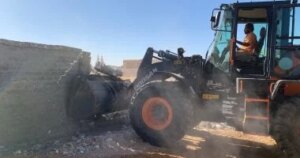 محافظ الإسماعيلية يتفقد حملة إزالة التعديات بسرابيوم مركز فايد