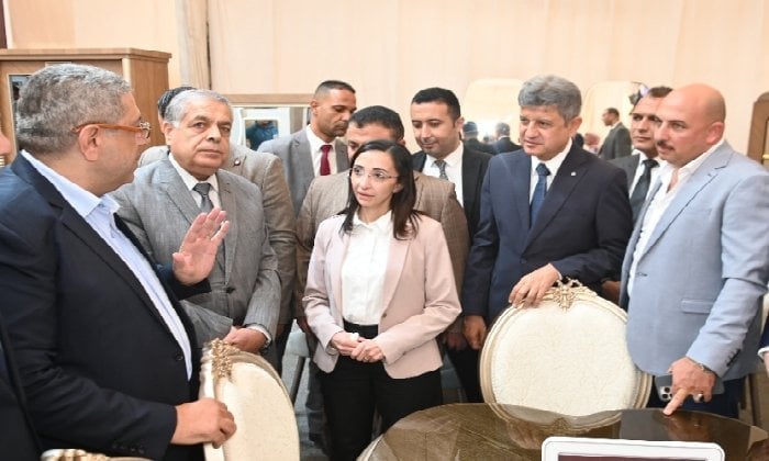 محافظ البحيرة تفتتح معرض «أوكازيون دمياط للأثاث والديكور»