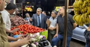 محافظ الدقهلية يحذر: سنزيل من لا يلتزم بأسعار الخضراوات فوراً