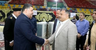 محافظ الشرقية يتفقد استعدادات لجان انتخابات مجلس النواب بالمحافظة