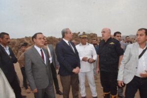 محافظ الغربية يُعلن السيطرة على حريق بمصنع للكتان بكفر ششتا بزفتى