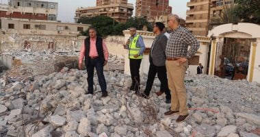 محافظ القليوبية يتفقد تنفيذ المرحلة الجديدة من ممشى أهل مصر في بنها