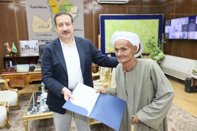 محافظ المنوفية يسلم 22 عقد تقنين أراضي أملاك الدولة لعدد من واضعي اليد