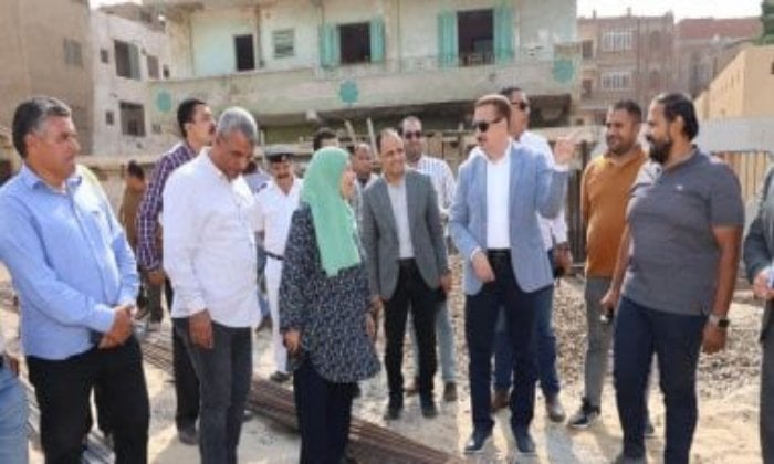 محافظ المنوفية يتفقد مدرسة شنوان الابتدائية الجديدة بطاقة 16 فصلا دراسيا