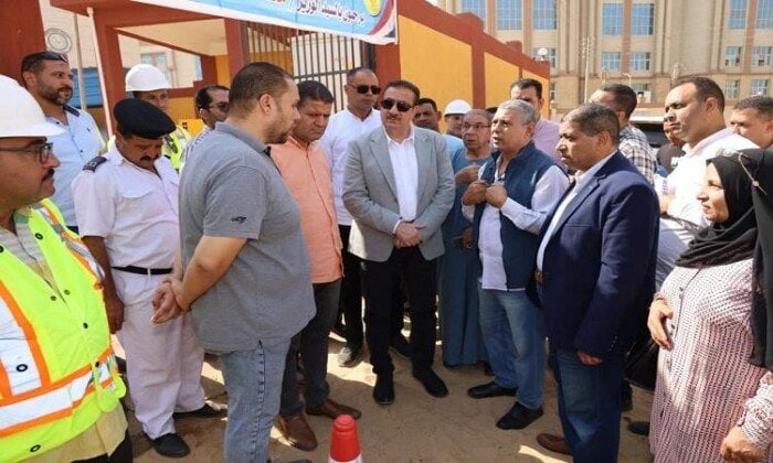 محافظ المنوفية يتفقد محطتي صرف صحي الغوري وطوخ طنبشا