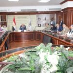 خلال اللقاء الأسبوعى محافظ بنى سويف.. توجيهات فورية لتلبية مطالب وشكاوى صحية وإنسانية وتكليفات بالتواجد الميداني لرؤساء المدن