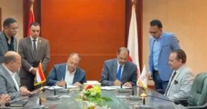 محافظ سوهاج ورئيس تنمية الصعيد يبرمان اتفاقيات لإطلاق مشروعات جديدة مهمة