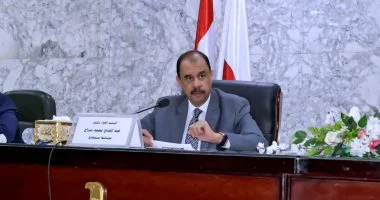 محافظ سوهاج يؤكد أهمية متابعة ملفات التصالح والاستعدادات لانتخابات النواب المقبلة