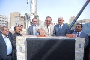 محافظ قنا يضع حجر الأساس لمشروع تطوير مقر نقابة المهن الزراعية محافظ قنا يضع حجر الأساس لمشروع تطوير مقر نقابة المهن الزراعية