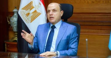 محافظ كفر الشيخ: توصيل الكهرباء الأساسية لمصنع معالجة النفايات