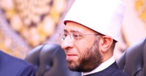 محافظ كفر الشيخ ووزير الأوقاف والمفتي يصلون الجمعة في دسوق