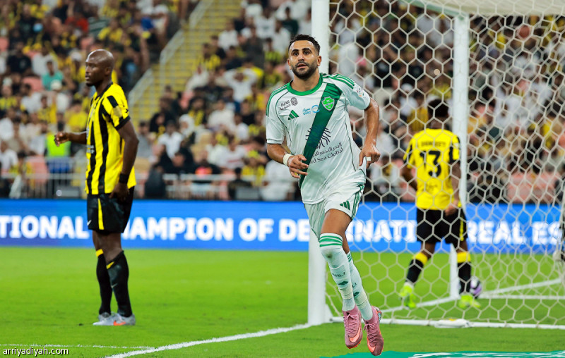 محرز وزياية يتألقان في قائمة هدافي ديربي جدة