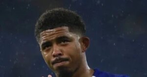 محكمة إنجليزية تقرر حرمان فوفانا مدافع تشيلسي من القيادة عامين محكمة إنجليزية تقرر حرمان فوفانا مدافع تشيلسي من القيادة عامين