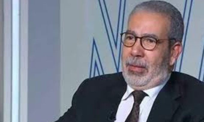 «ربنا يطمنا عليك».. مدحت العدل يوجه رسالة لـ تامر حسني بعد أزمته الصحية