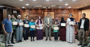 مدير تعليم دمياط يكرم الفائزين بمسابقة القرآن والثقافة الإسلامية