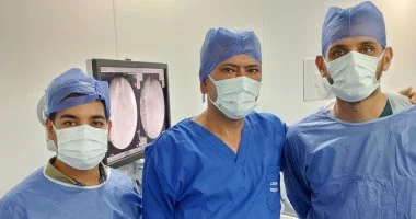 مستشفى السنبلاوين العام تنقذ مريضًا من انسداد بالحالب وتأثر بالكلى