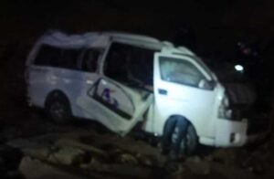 جميعهم من أسيوط.. أسماء مصابي وضحايا حادث انقلاب ميكروباص بصحراوي المنيا