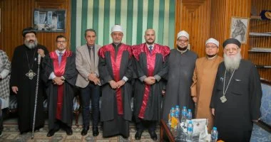 مفتى الجمهورية يشارك في مناقشة ماجستير بجامعة المنصورة بالصور