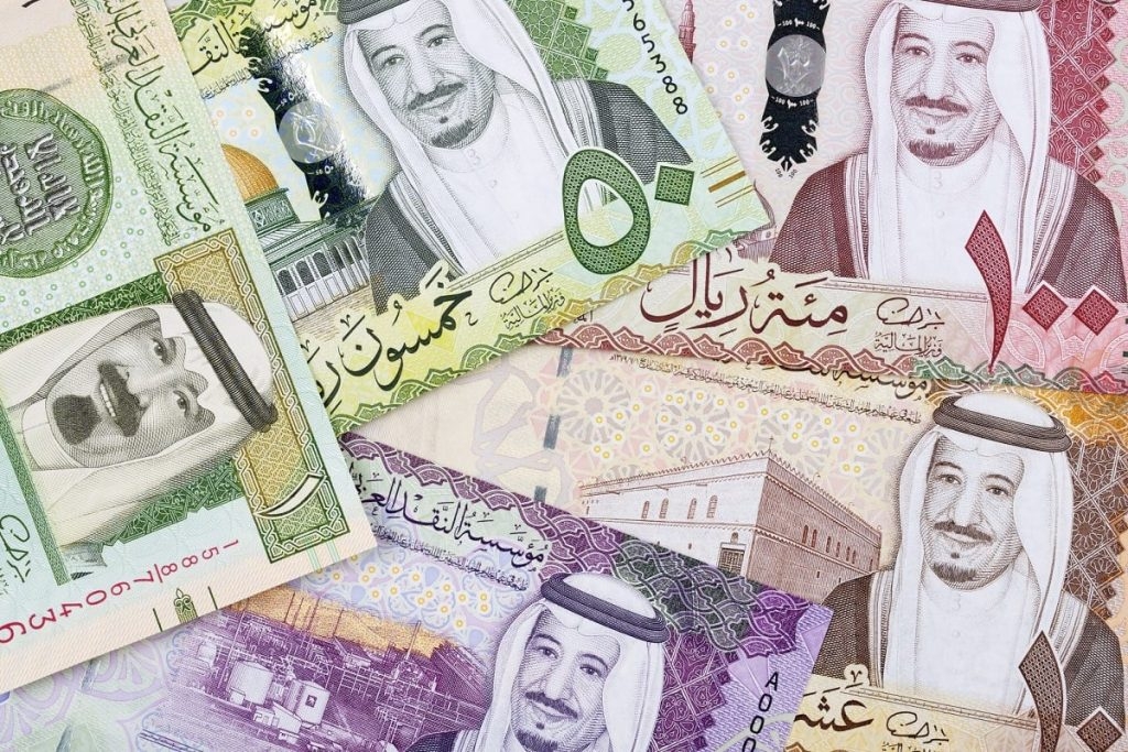موعد صرف رواتب الموظفين