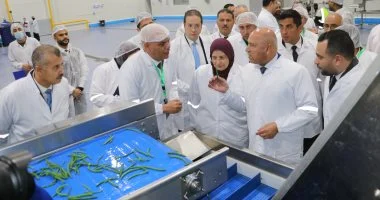 نائب رئيس الوزراء يفتتح ثلاثة مصانع جديدة بمدينة السادات.