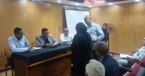 نائب محافظ الأقصر يناقش 35 طلبًا وشكوى في لقاء المواطنين المفتوح نائب محافظ الأقصر يناقش 35 طلبًا وشكوى في لقاء المواطنين المفتوح