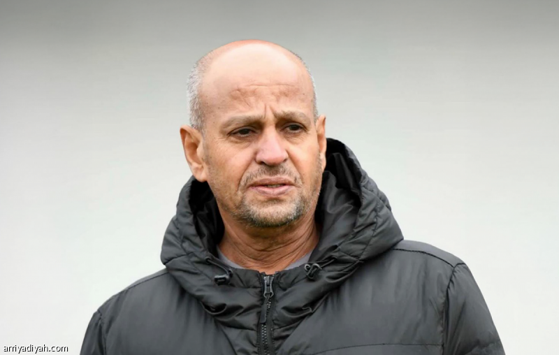 نايف العنزي يتولى الإدارة الرياضية بنادي الشباب تدريجيا