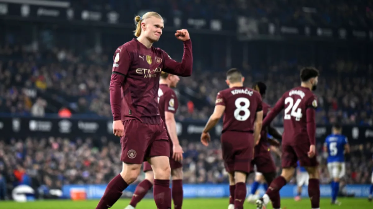 هالاند يذهل مانشستر بأزياء الجوكر ويتسبب في ضجة كبيرة