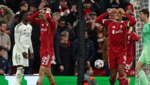 هل كان يستحق ليفربول ضربة جزاء أمام ريال مدريد في المباراة الأخيرة؟