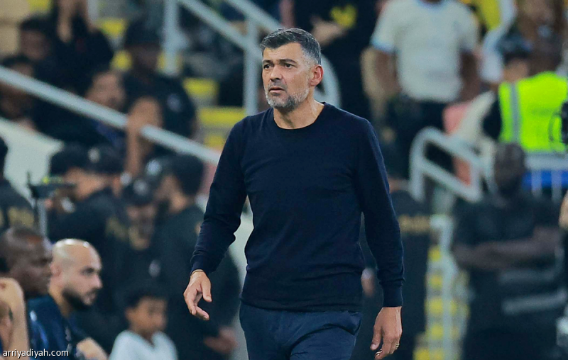 هنا عنوان حصري مناسب:

"Derby Ocorrido: Vitoria Do Al Ahly Com Gol De Mahrez"