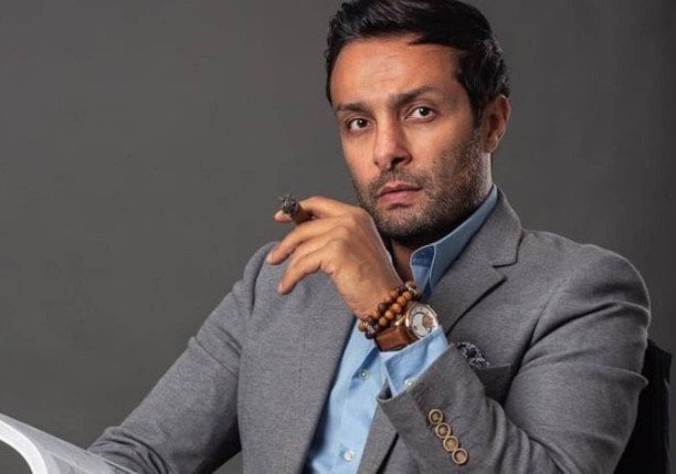 بعد «السلم والثعبان».. وائل عبد العزيز يوجه رسالة لـ طارق العريان وصناعه