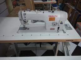 تدريب 20 شابًا على الخياطة والكهرباء في ورش متنقلة بالمنوفية