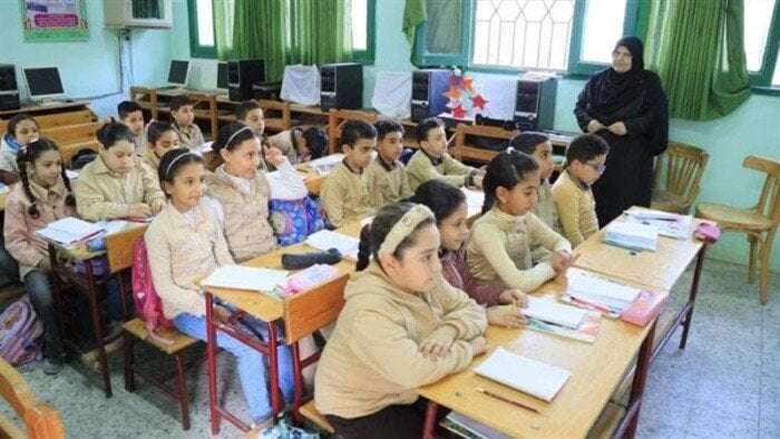 «التربية والتعليم» تتيح التقييمات الأسبوعية لجميع الصفوف عبر موقعها الرسمي