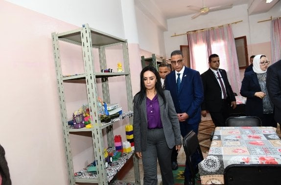 وزيرة التضامن الاجتماعي توجه بدراسة حالة الأطفال بمؤسسة الرعاية الاجتماعية للأيتام بالحادقة بالفيوم