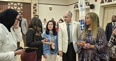 وفد من برنامج الأمم المتحدة الإنمائي يزور مركز إبداع بجامعة أسوان