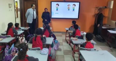 وكيل تعليم الغربية يتفقد إجراءات الأمان بمدارس شرق طنطا خلال جولته