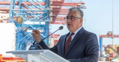 وليد جمال الدين: 21 مليار دولار استثمارات اقتصادية قناة السويس فى 10 أعوام